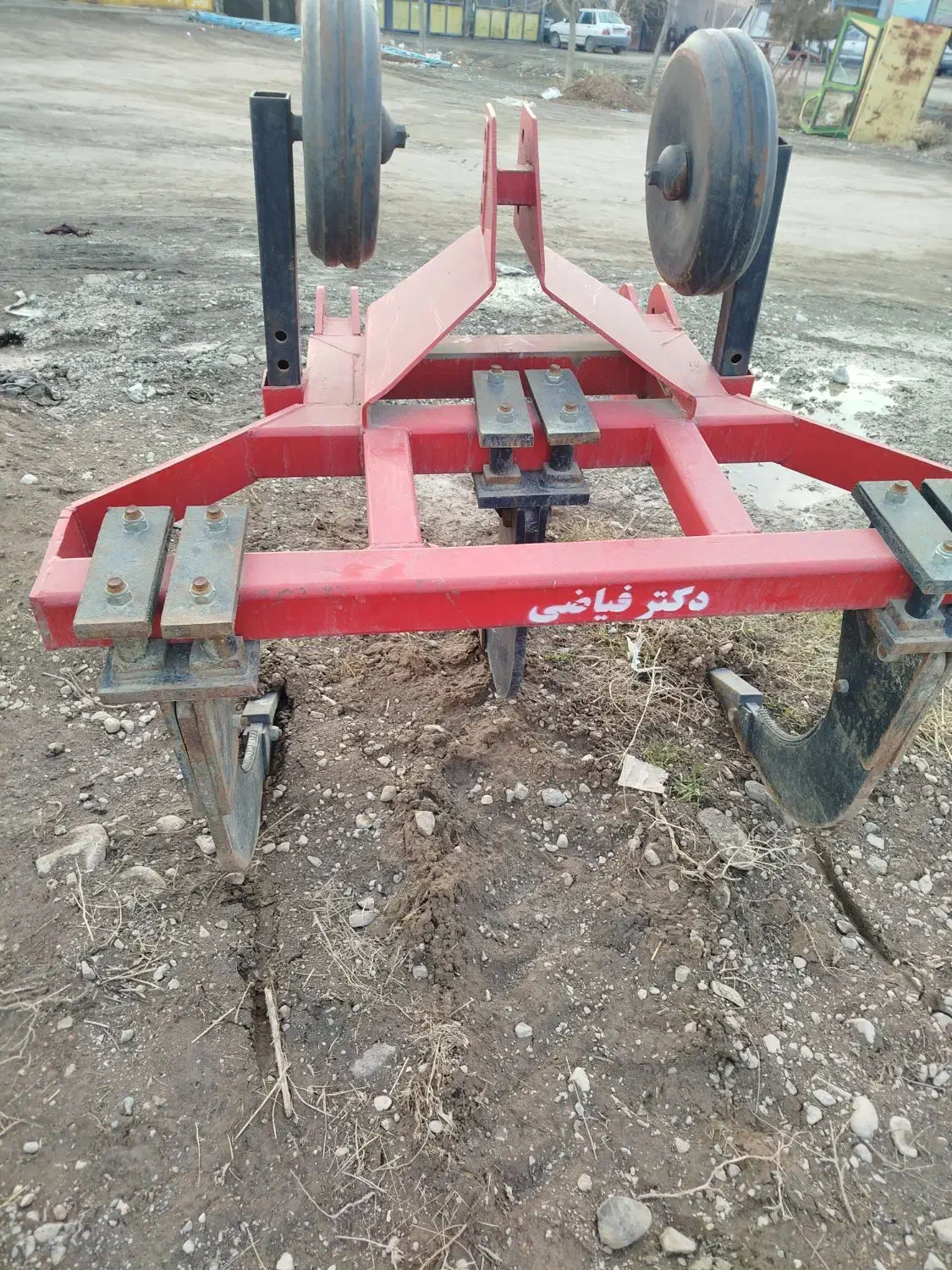 تراکتور زیرشکن خشک|ماشینآلات صنعتی|قلندر آباد, |دیوار