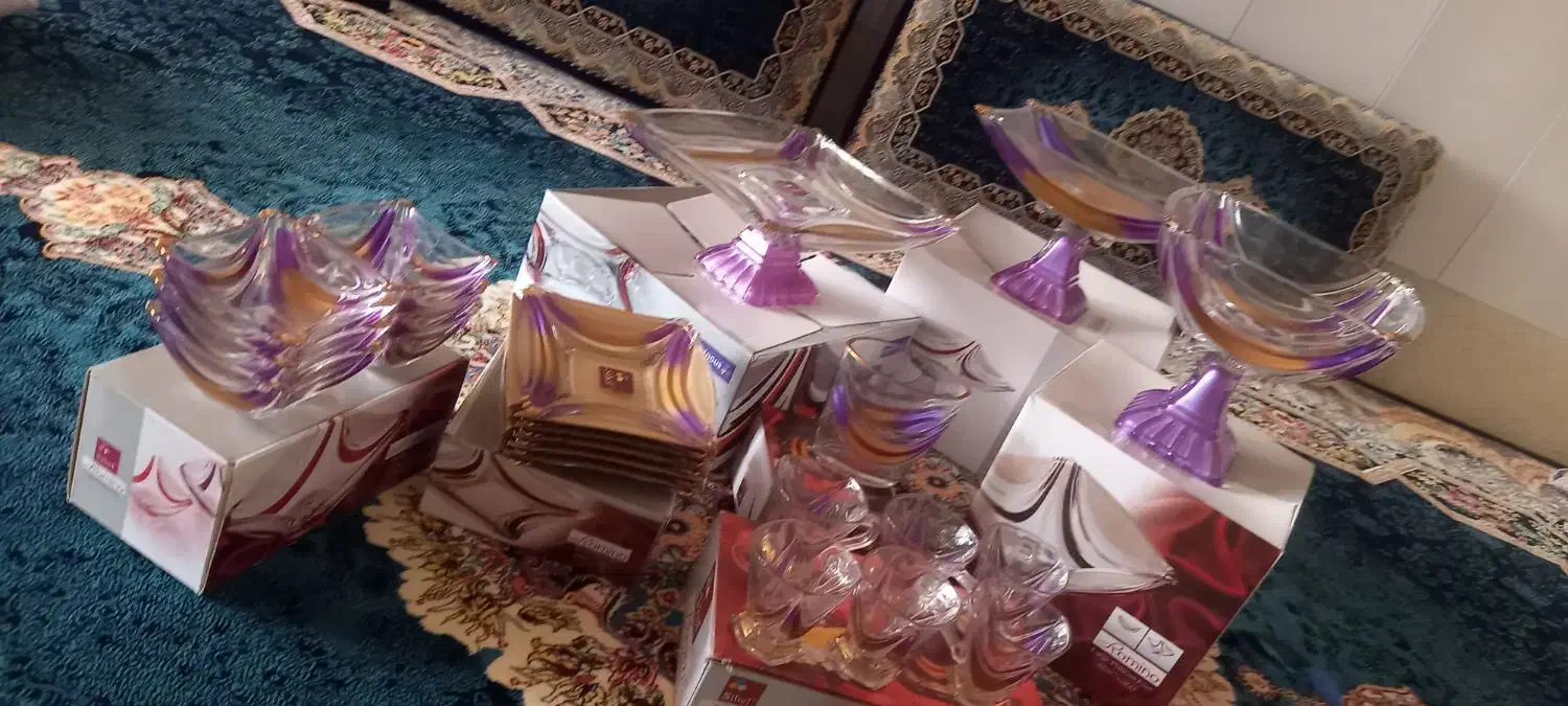 سرویس بلور ۲۲ تیکه|ظروف سرو و پذیرایی|قم, نیروگاه|دیوار