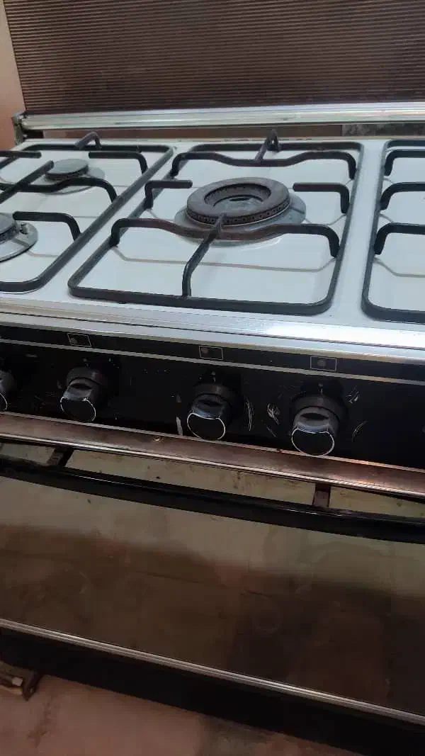 اجاق گاز فردار پنج شعله تهران گاز|اجاق گاز و لوازم برقی پختوپز|جهرم, |دیوار