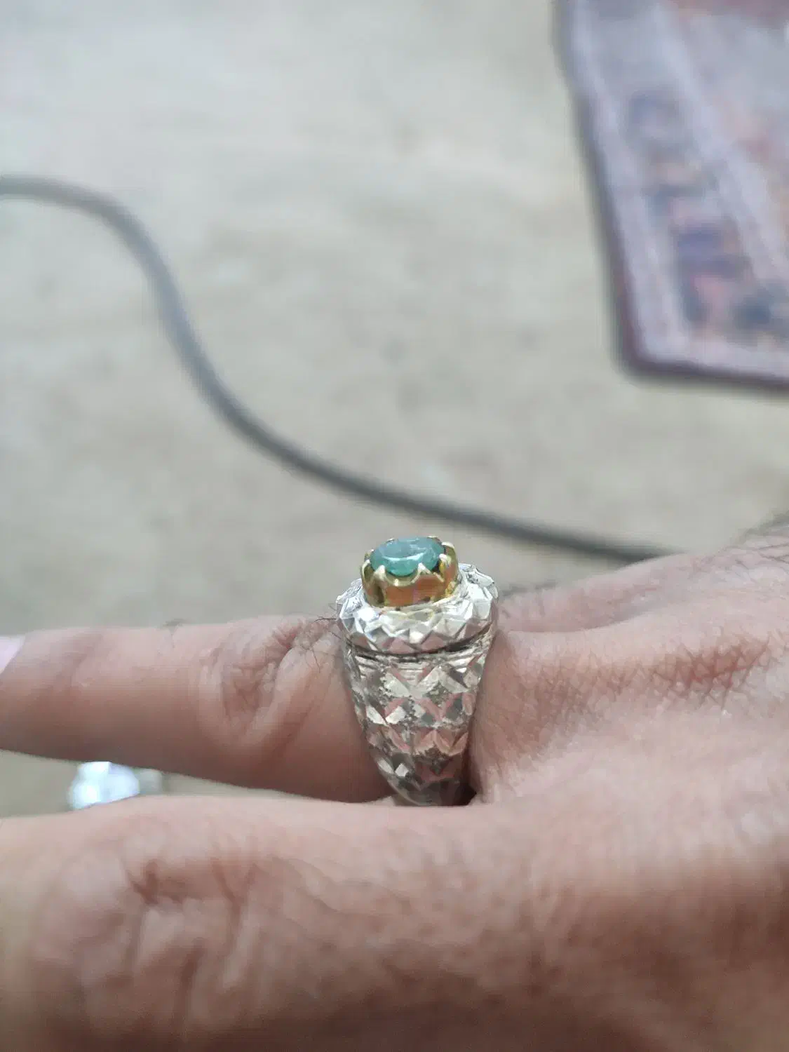 انگشتر دست دلبر و زمرد زامبیا|جواهرات|زاهدان, |دیوار