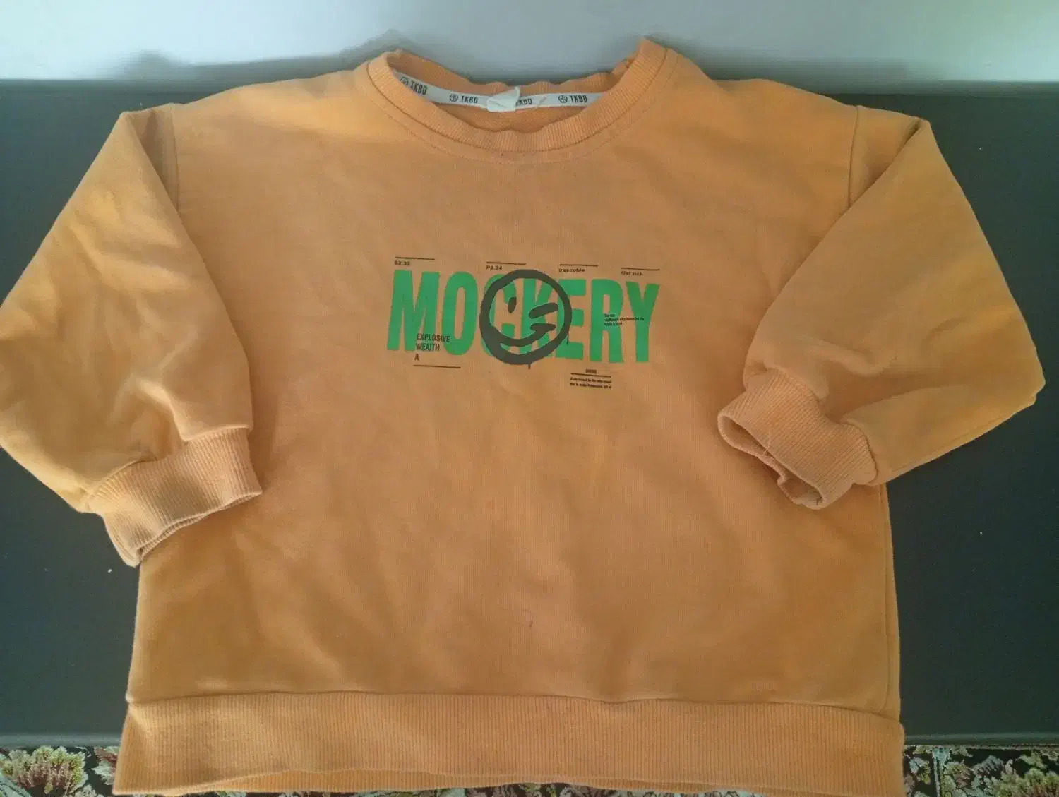 پیراهن بچه گانه|کیف، کفش، کمربند|کرج, کوی زنبق|دیوار