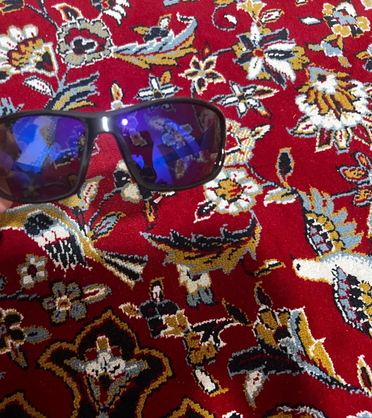 عینک آفتابی ورزشی با لنز آینه‌ای آبی|زیورآلات و اکسسوری|شیراز, جوادیه|دیوار