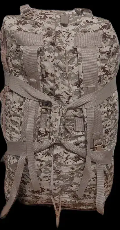 کوله پشتی ارتش|کیف، کفش، کمربند|نیشابور, هفده شهریور|دیوار