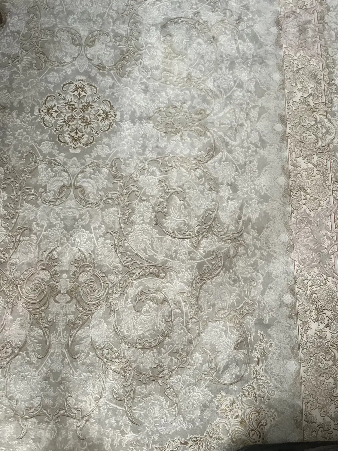 یک عدد فرش ۹ متری ۱۲۰۰ شانه|فرش|قزوین, |دیوار