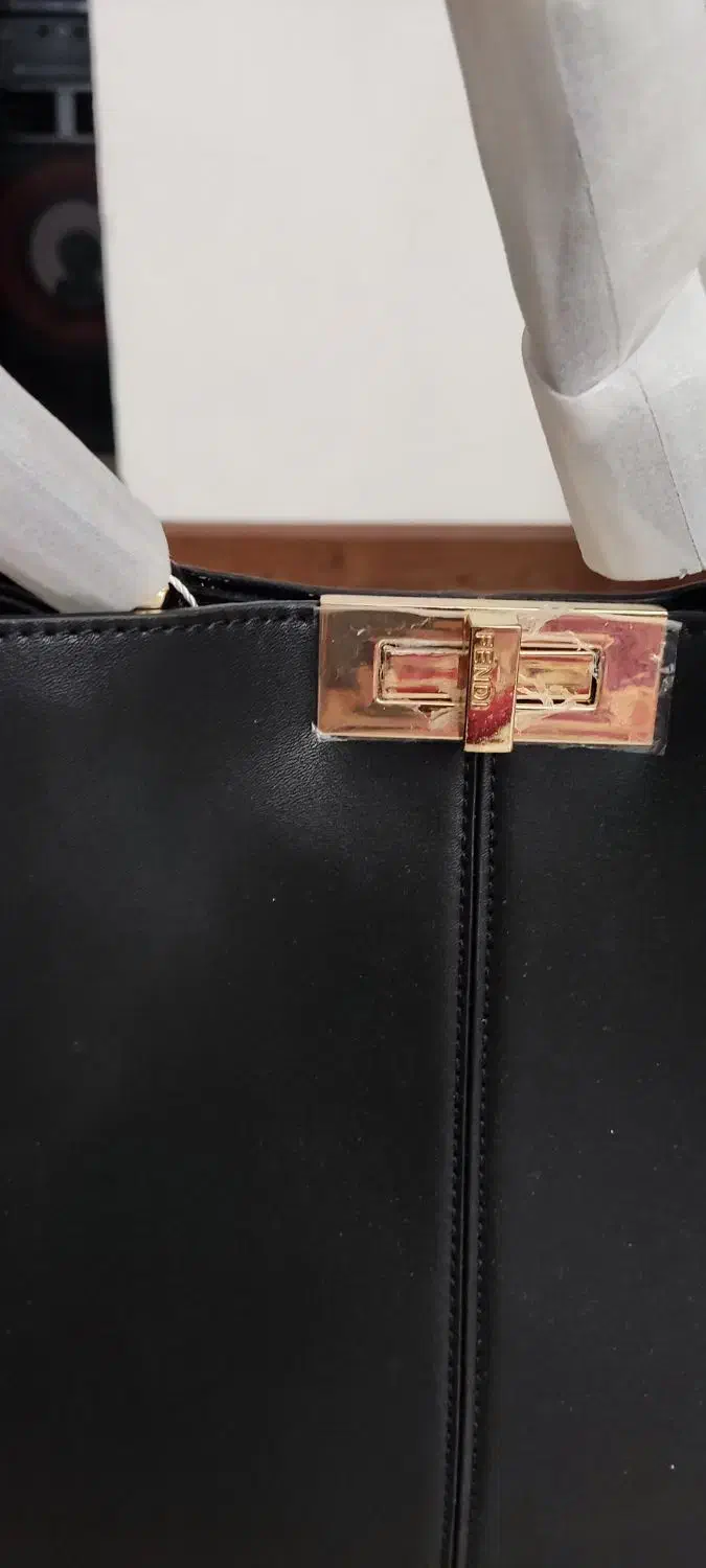 کیف زنانه مارک فندی کاملا نو|کیف، کفش، کمربند|کرمان, |دیوار