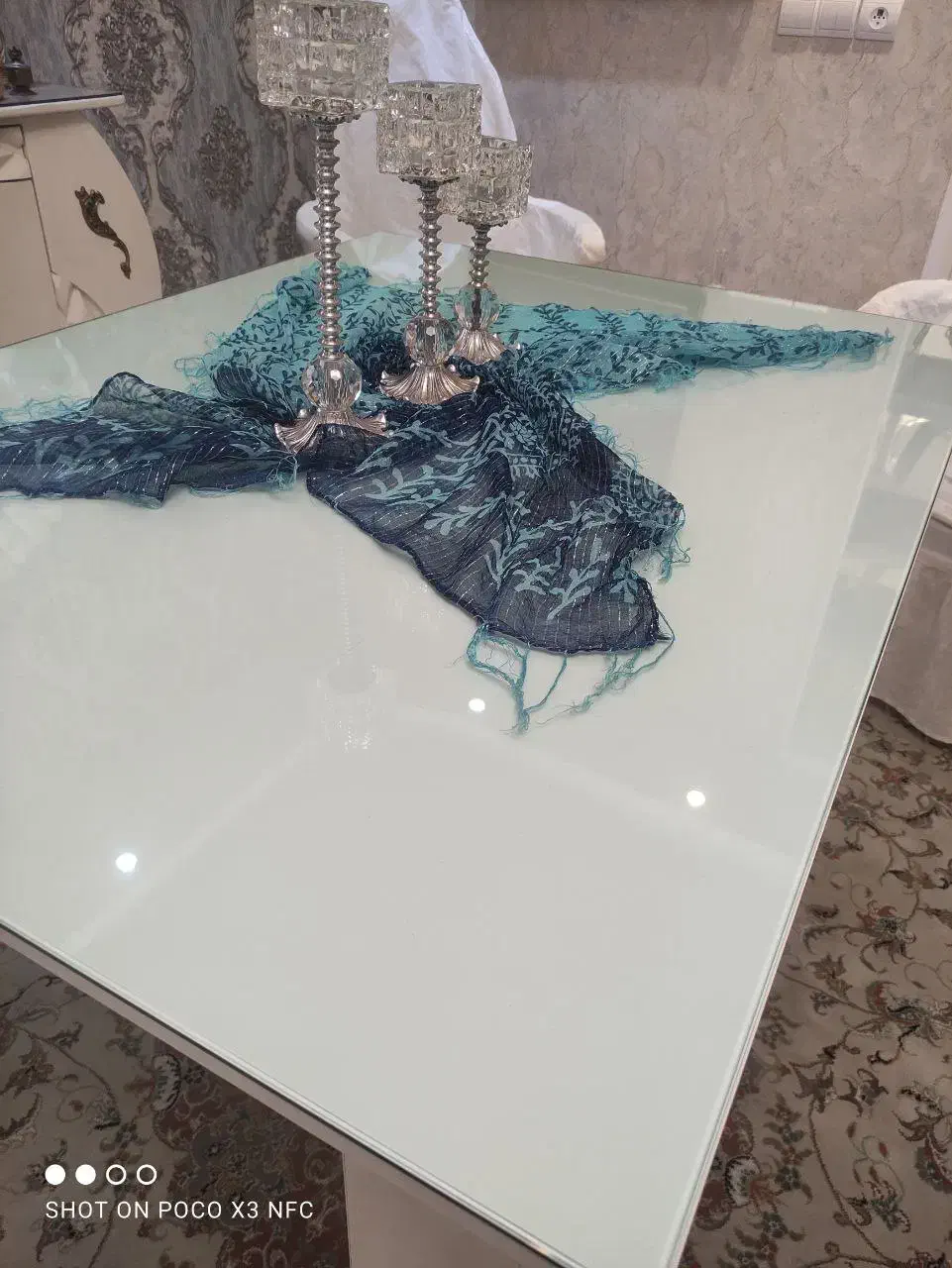 میز ناهار خوری ۴نفره بزرگ هایگلاس سفید|میز و صندلی غذاخوری|تبریز, |دیوار