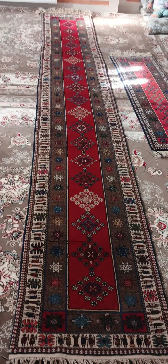 قالیچه دستباف پانخورده نونو|فرش|برخوار, |دیوار