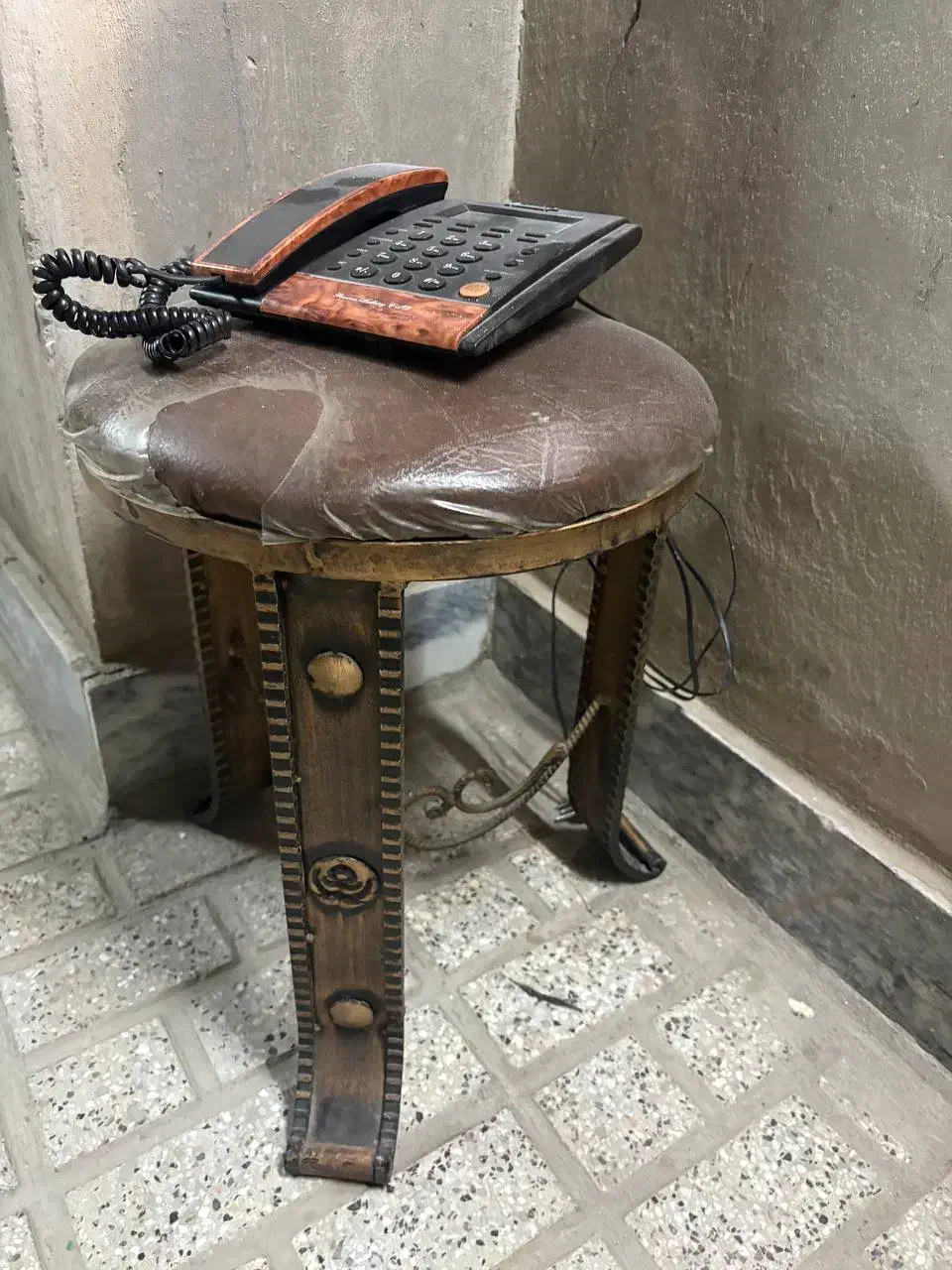 تلفن ومیز تلفن|تلفن رومیزی|مشهد, توس (بلوار توس)|دیوار