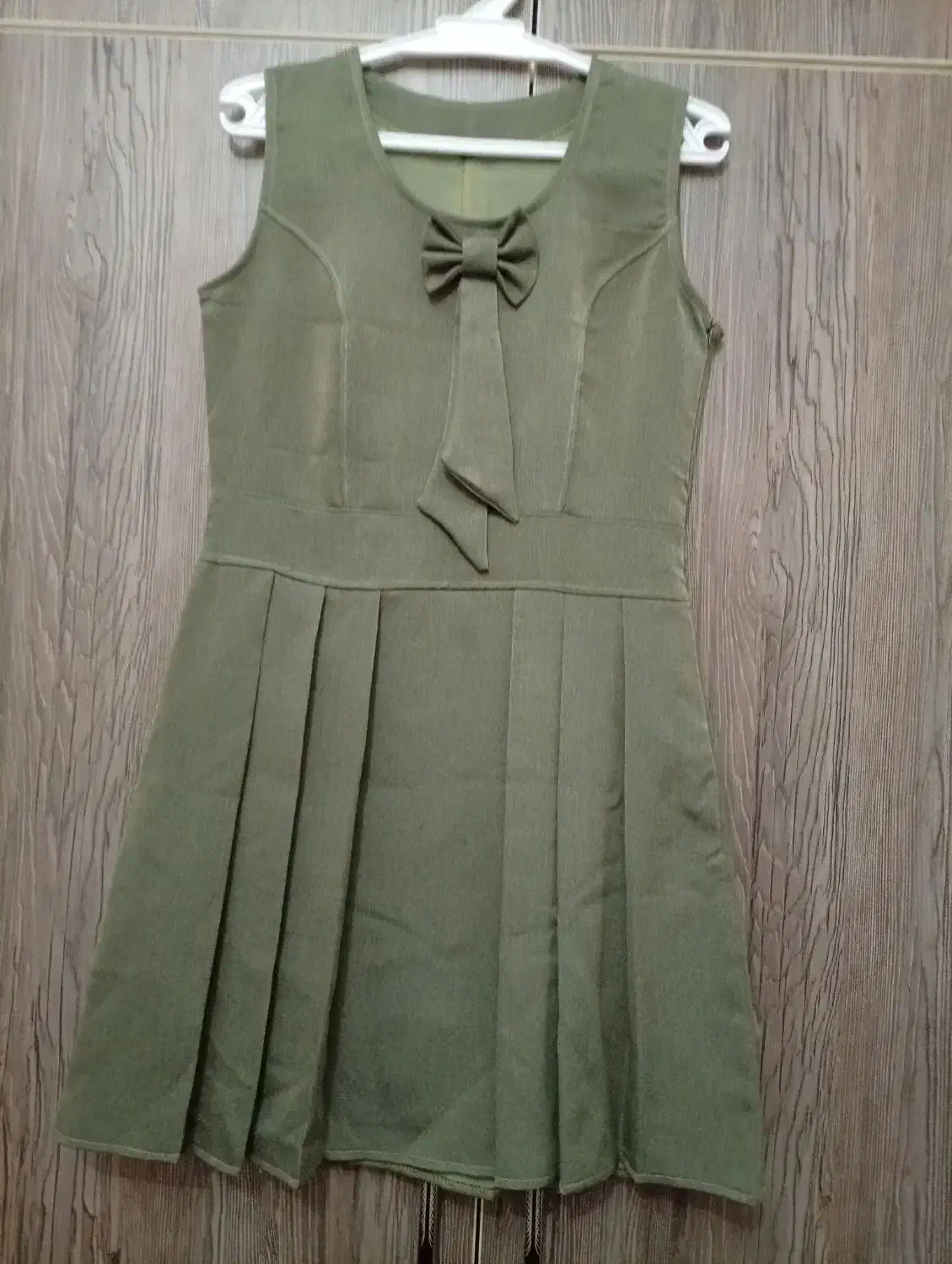 لباس مجلسی|لباس|بناب, |دیوار