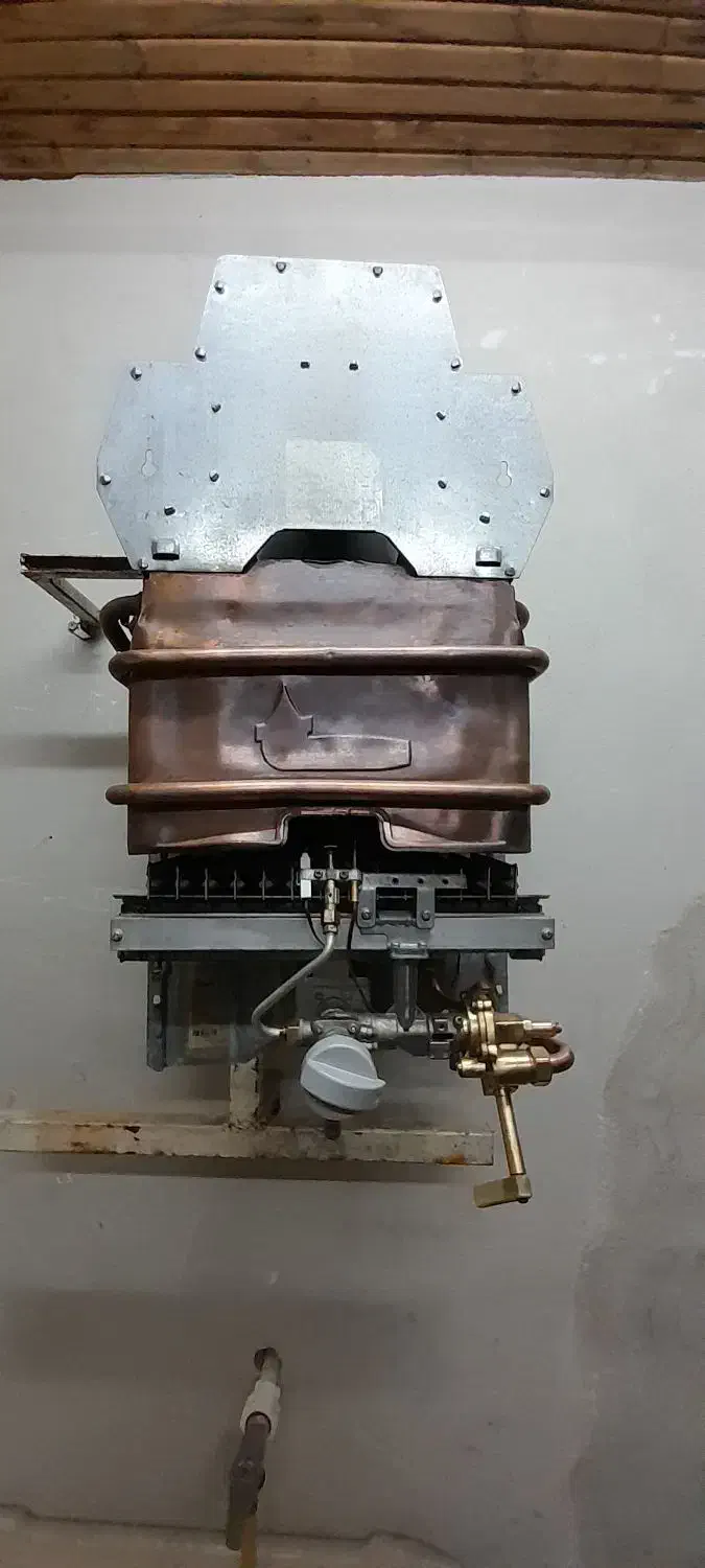 ابگرمکن دیواری بوتان ۳۱۱۵|آبگرمکن، پکیج، شوفاژ|رشت, پیله داربن|دیوار