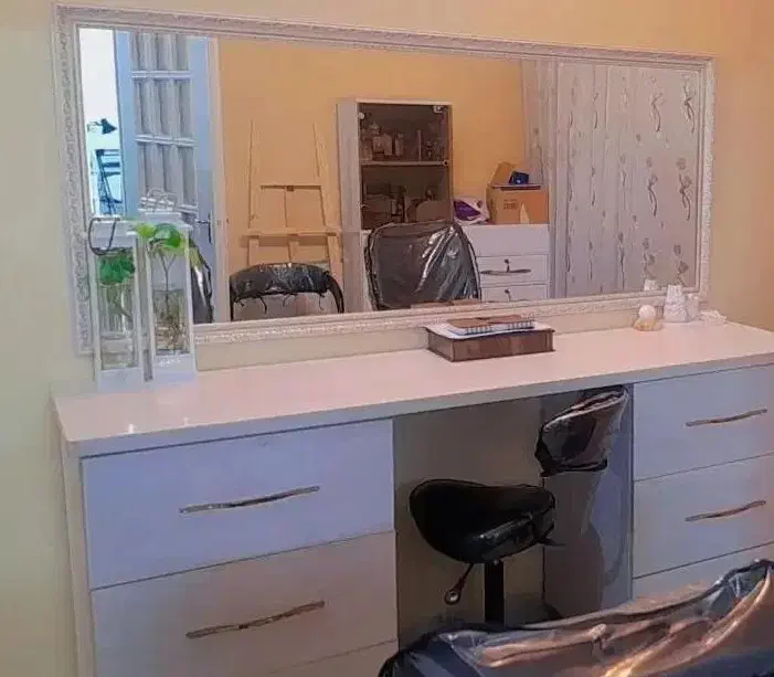 اجاره لاین مستقل در سالن زیبایی|خدمات آرایشگری و زیبایی|اصفهان, خواجه عمید|دیوار