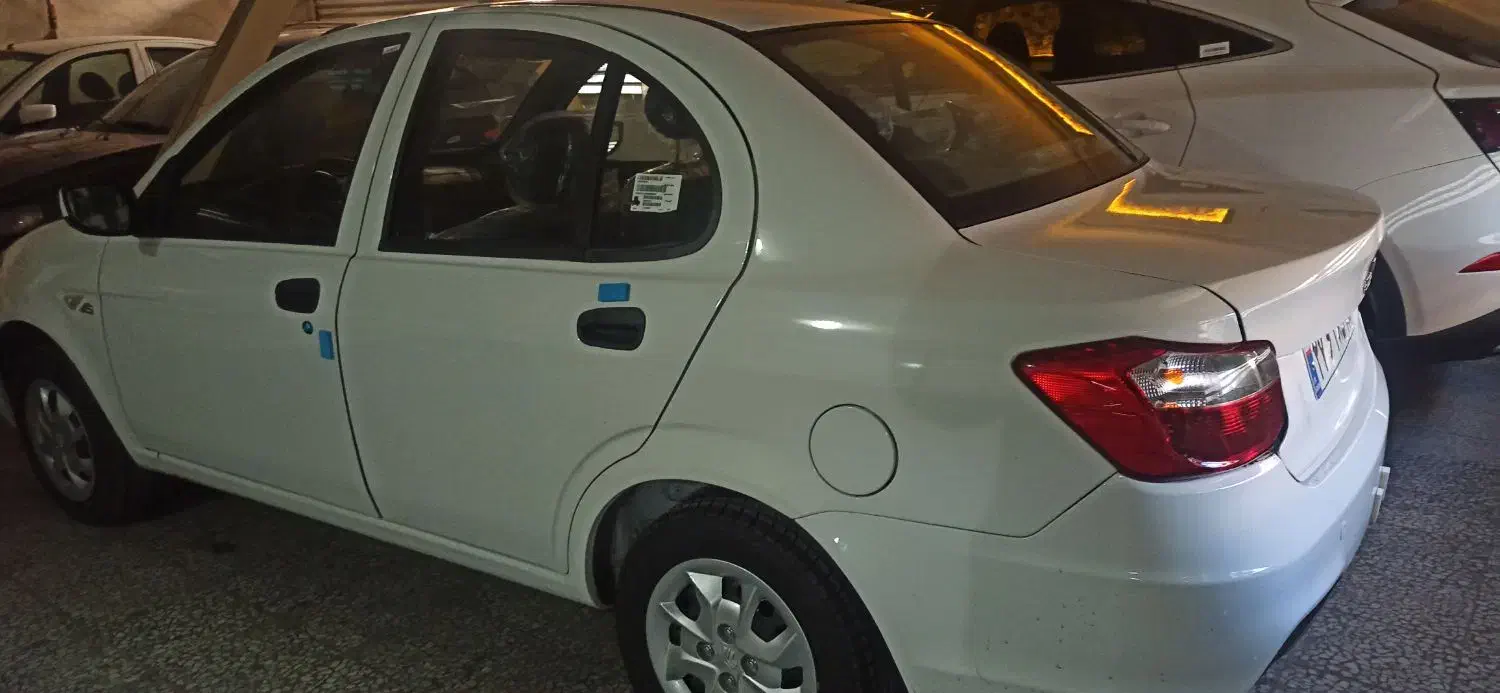 ساینا سفید صفر|خودرو سواری و وانت|اندیشه, اندیشه فاز ۴|دیوار