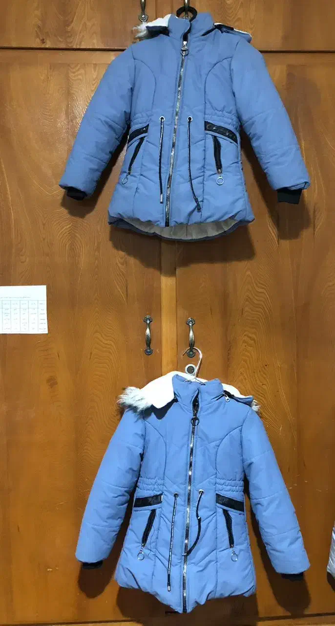 دو جفت کاپشن آبی و صورتی|کفش و لباس بچه|ساری, |دیوار