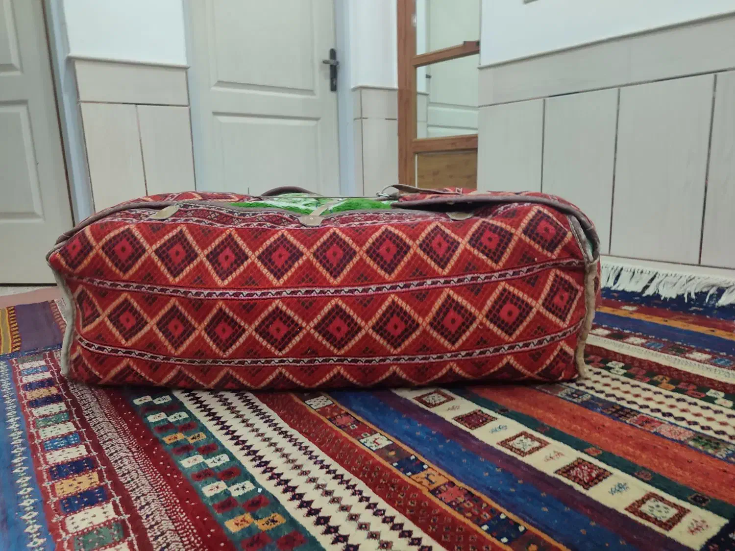 محصولات صنایع دستی ترکی|صنایع دستی و سایر لوازم تزئینی|آباده, |دیوار