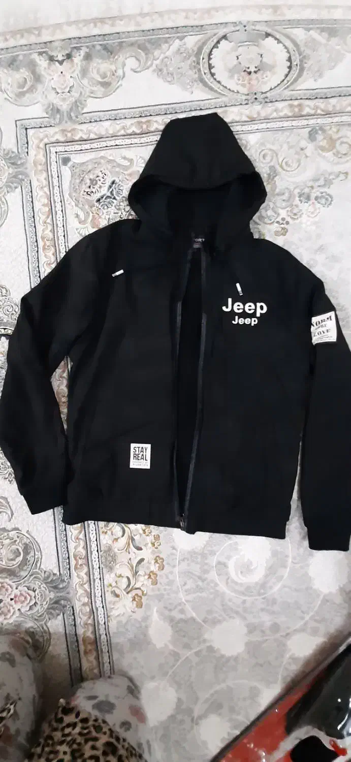 کاپشن وجلیغه|لباس|شیراز, کوزه گری|دیوار