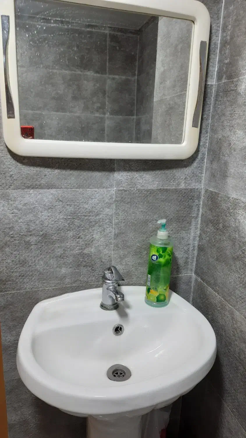 روشور وآینه|لوازم سرویس بهداشتی|اصفهان, سروستان|دیوار