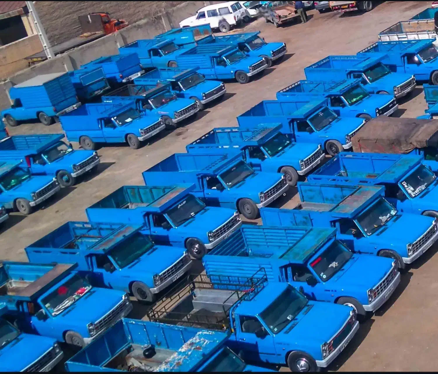 وانت بار نیسان کرایه باربری وانت نیسان تهران کرج|خدمات حمل و نقل|بندر انزلی, سپه|دیوار