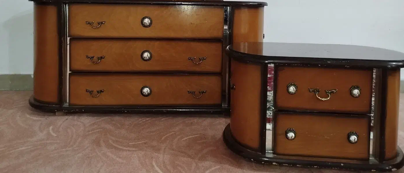 دوتا دراور سالم جادار|جاکفشی، کمد، دراور|بروجرد, |دیوار