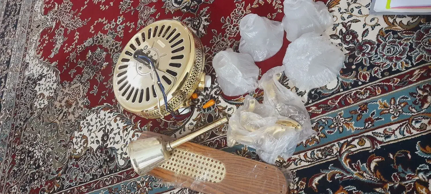 پنکه لوستری|پنکه و تصفیه‌کنندهٔ هوا|تهران, پاسداران|دیوار