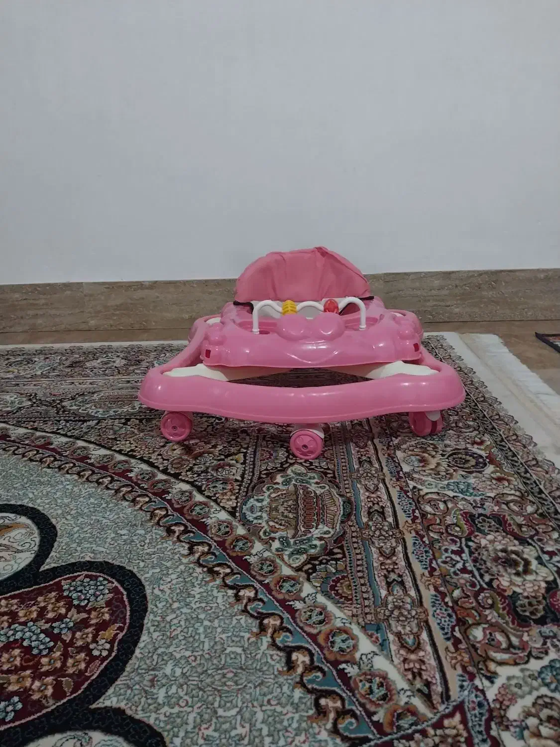 روروئک|کالسکه و لوازم جانبی|سنگر, |دیوار