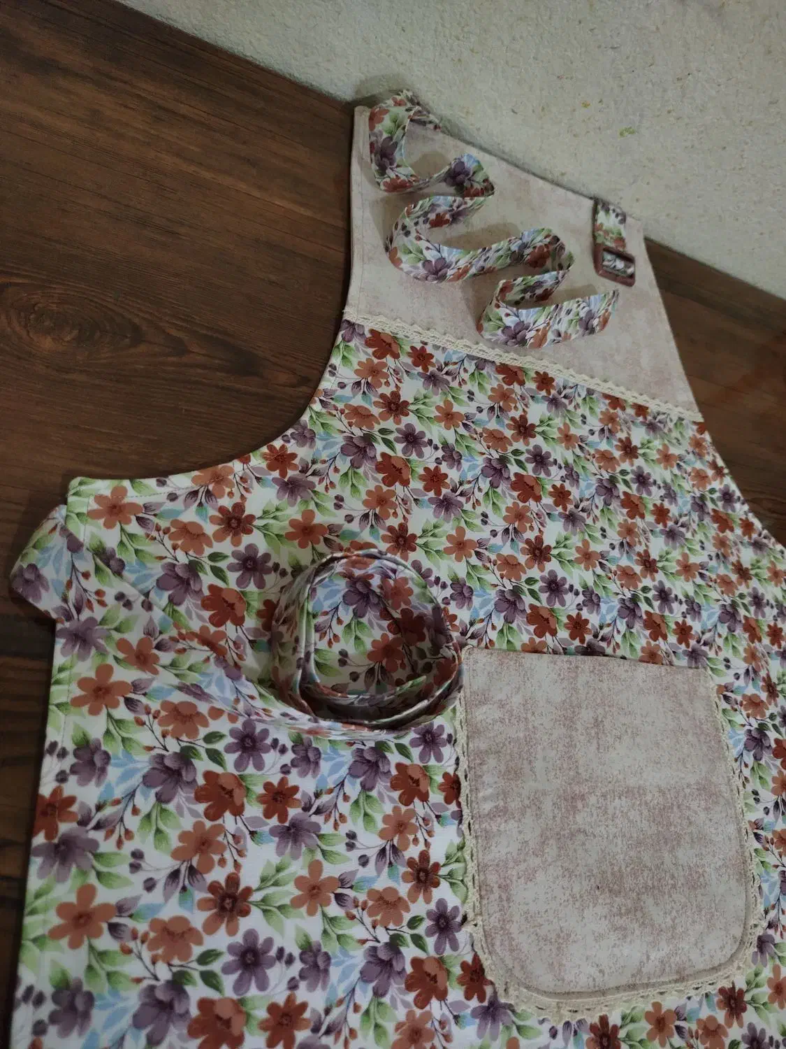 دوخت سرویس آشپزخانه جهیزیه عروس|سفره، حوله، دستمال آشپزخانه|یزد, |دیوار