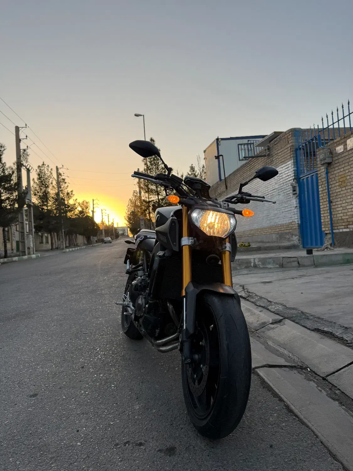 Mt09|موتورسیکلت|اسلام‌شهر, باغ فیض|دیوار