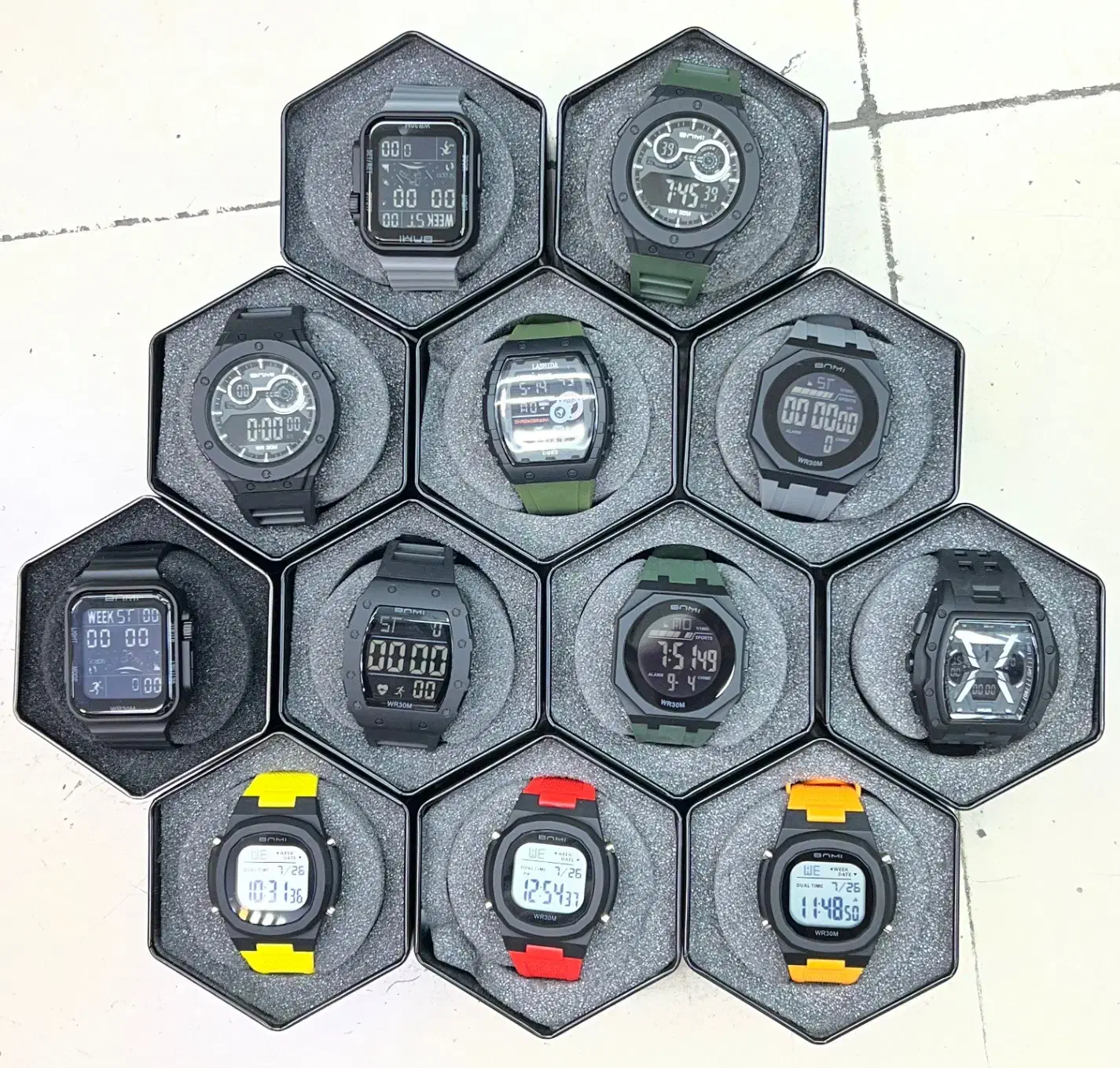 ساعت بنمی ضد اب صدرصد|ساعت|قم, ارم|دیوار