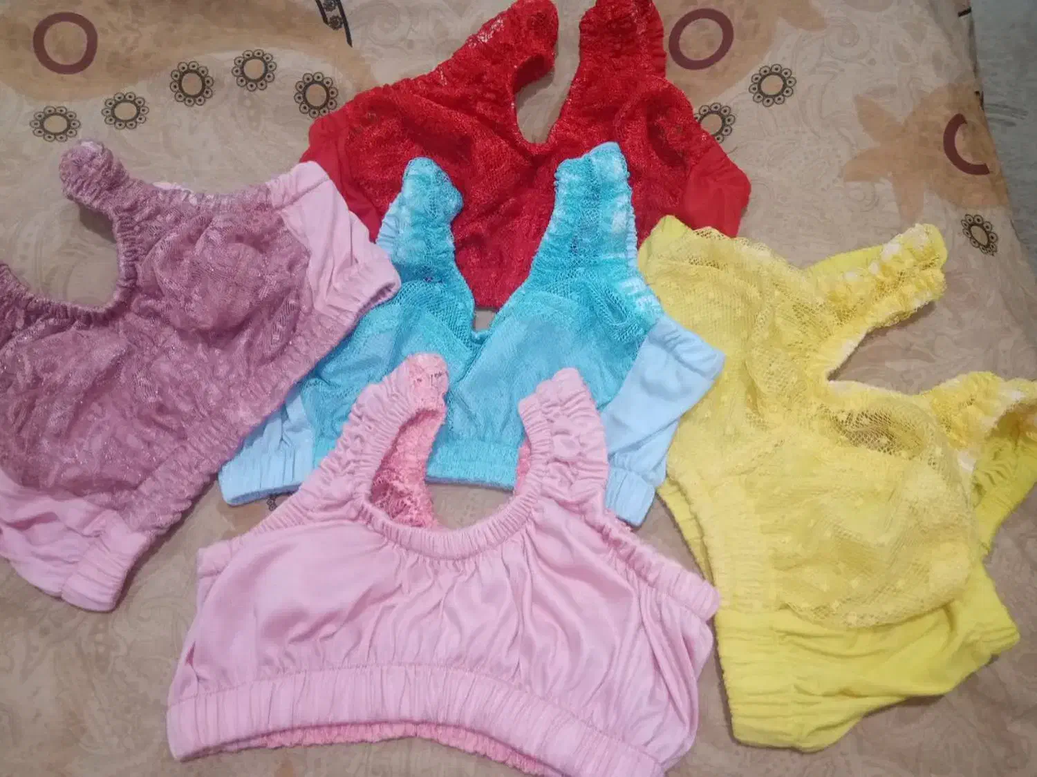 سوتین بدون قزن هندی|لباس|شوشتر, |دیوار