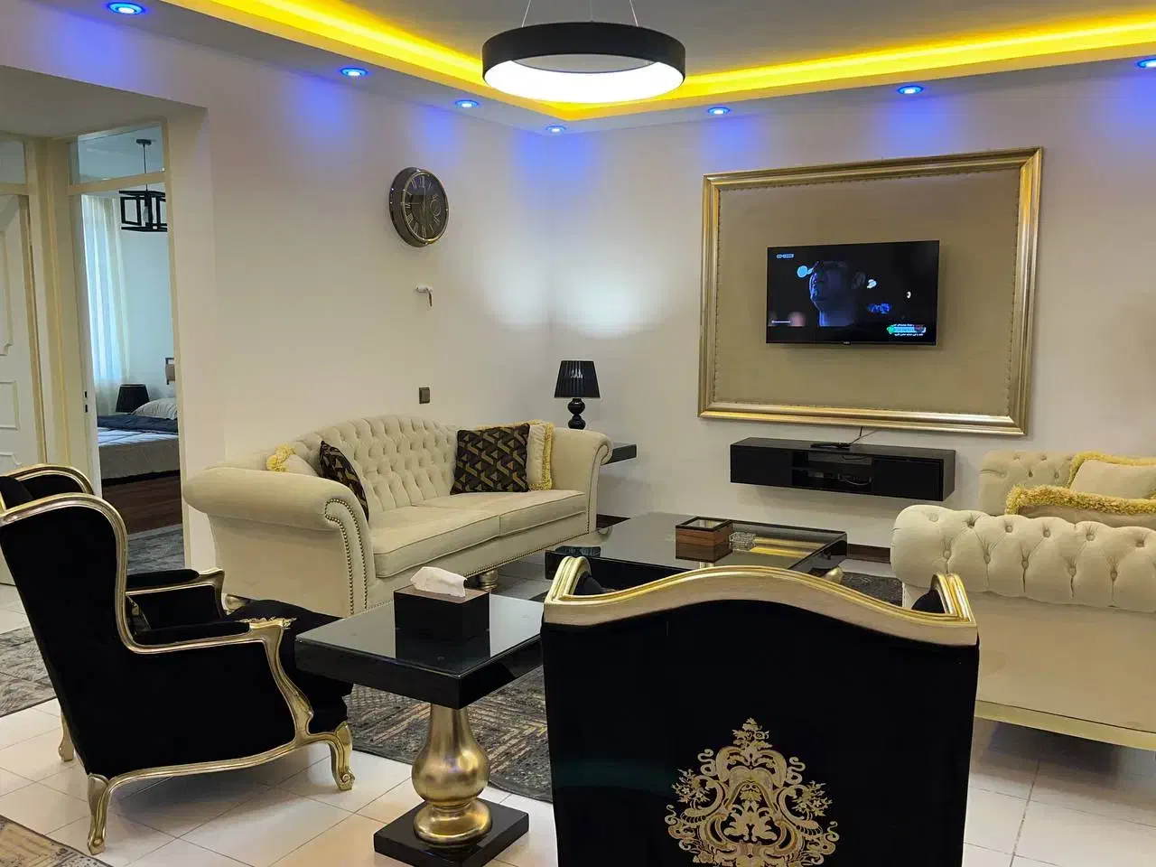 اجاره آپارتمان مبله شیک نظافت هتلی تک خواب.|اجارهٔ کوتاهمدت آپارتمان و سوئیت|تهران, صادقیه|دیوار