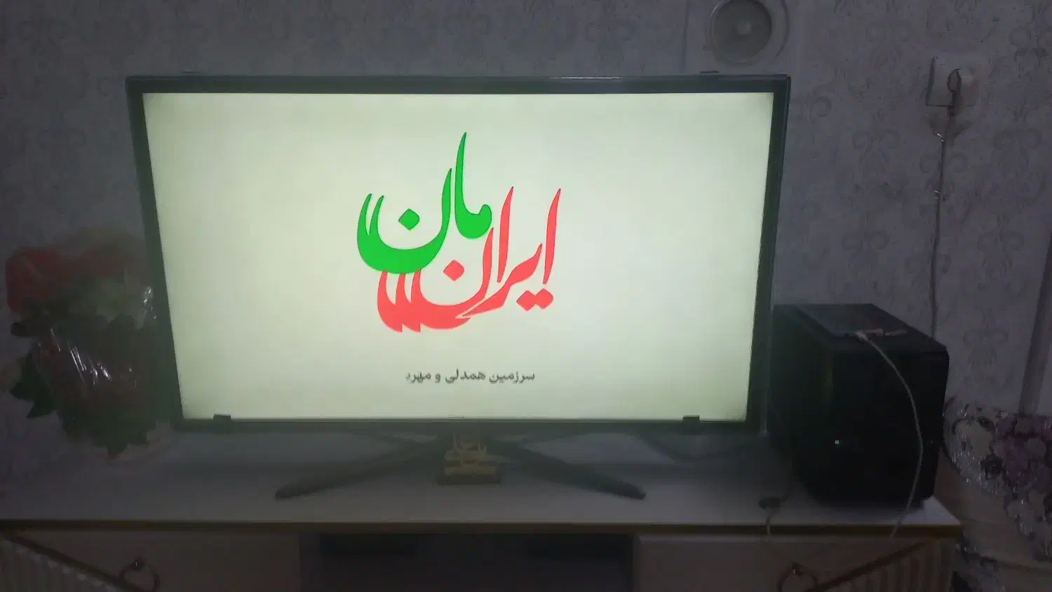 تلویزیون  ۴۰ سامسونگ|تلویزیون و پروژکتور|مشهد, بلال|دیوار