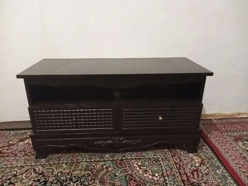 میز تلویزیون برای تلویزیون ۳۲ اینچ خوبه|میز تلویزیون|الوند, |دیوار