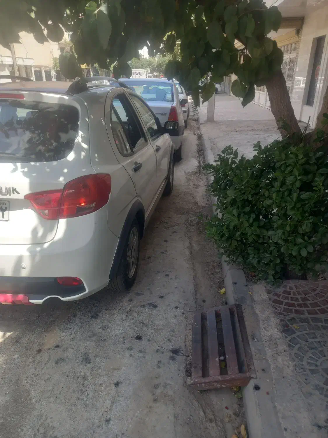 کوییک R سفید قرمز مدل ۱۴۰۰ بیمه ۱۰ ماه|خودرو سواری و وانت|مشهد, آزادشهر|دیوار