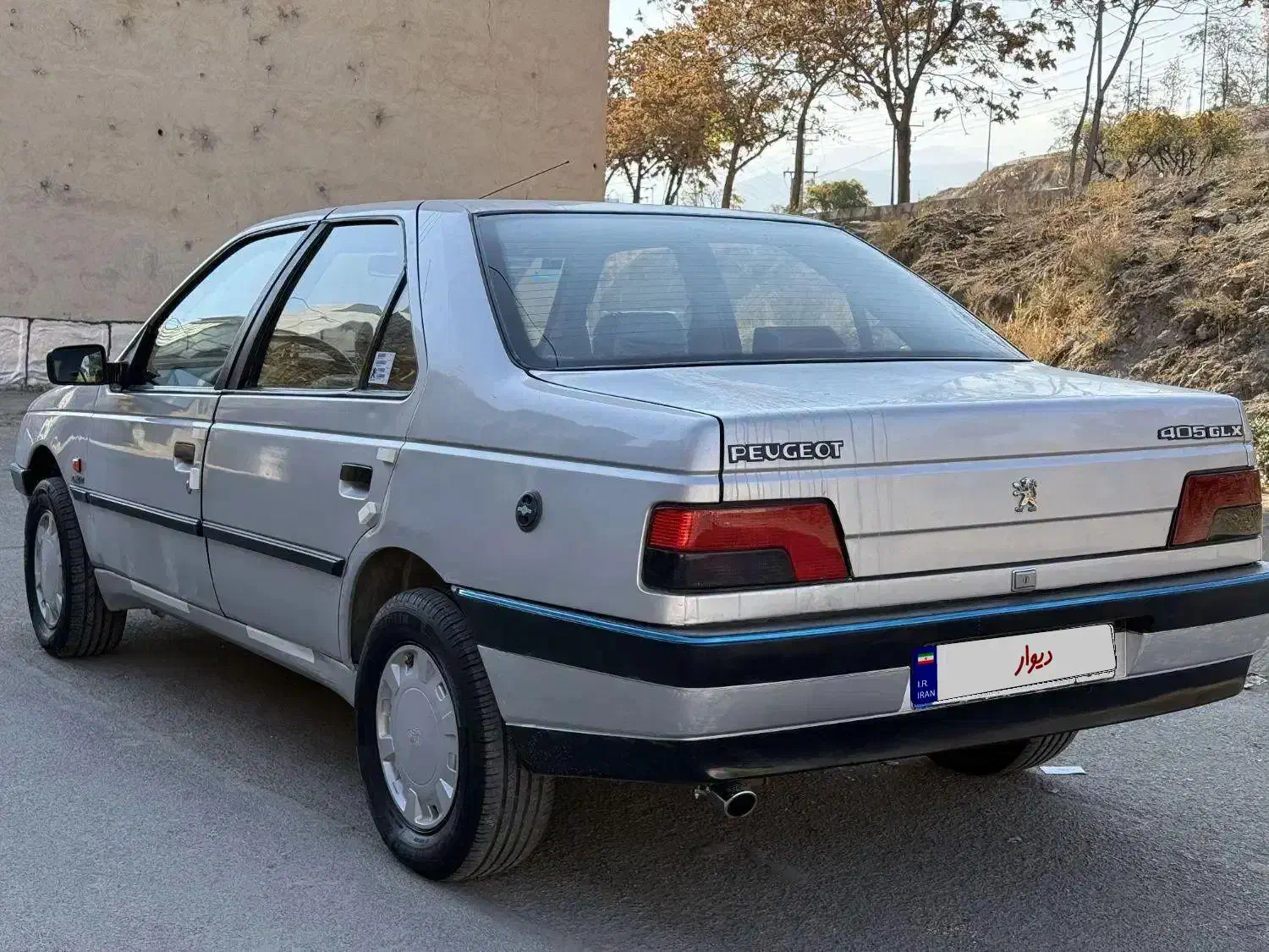 پژو روا بی رنگ(عروسک)|خودرو سواری و وانت|همدان, |دیوار