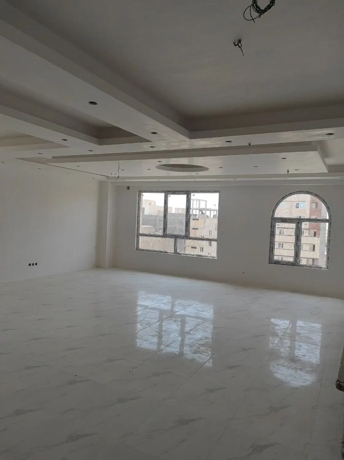 آپارتمان ۲۰۰ متر مخابرات دوبلکس/۴۰ مترحیاط اختصاصی|فروش آپارتمان|قرچک, مهدیه|دیوار