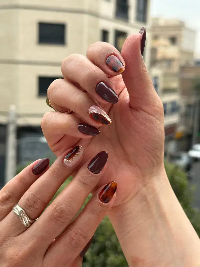 طراح ناخن حرفه ای و دستیار طراح|استخدام درمانی، زیبایی، بهداشتی|تهران, توحید|دیوار