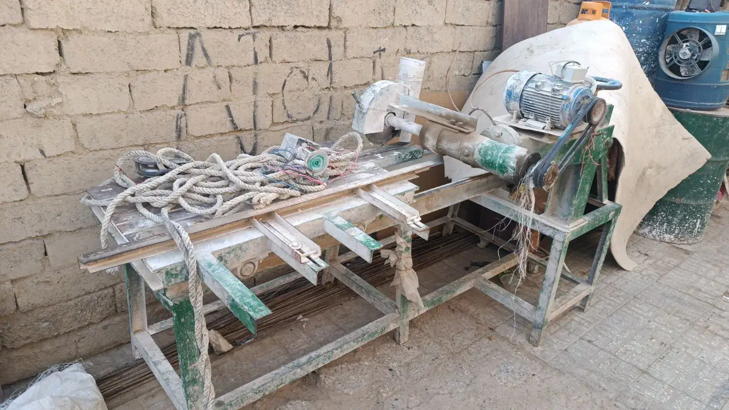 یک عدد دستگاه سنگ بری ویک عدد درل|حراج|زاهدان, |دیوار