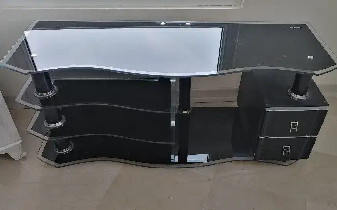 میز تلویزیون شیشه ای|میز تلویزیون|تهران, جنتآباد مرکزی|دیوار