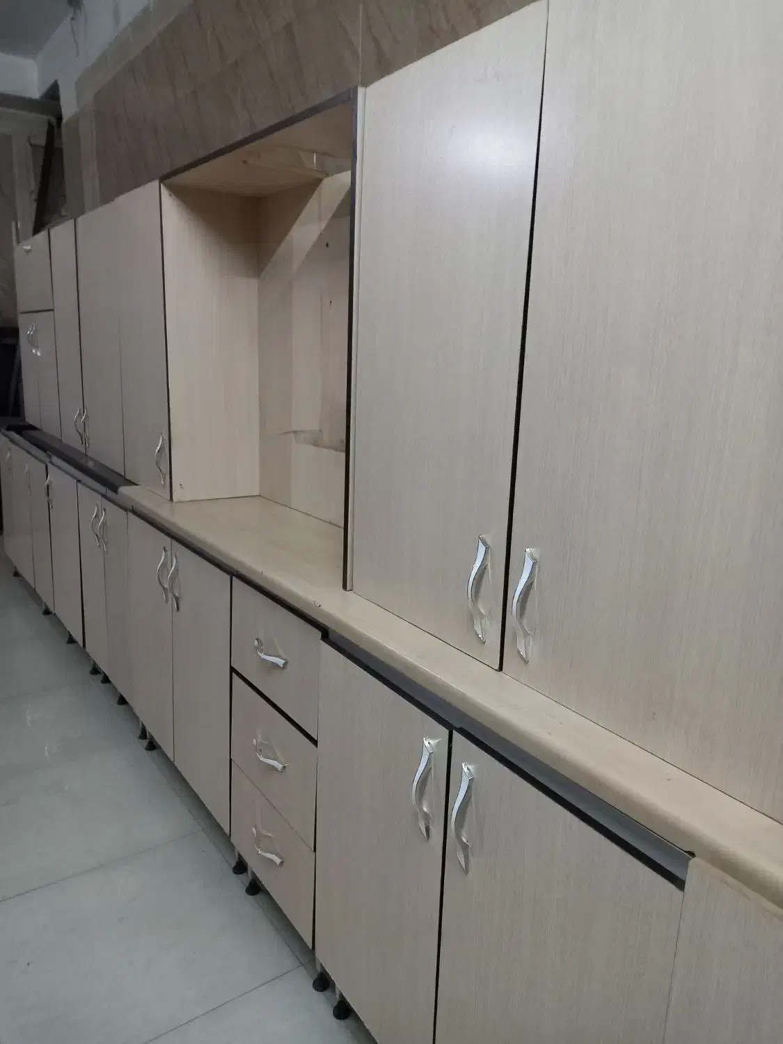 کابینت دست دوم بدنه فلز در ام دی اف|مصالح و تجهیزات ساختمان|تهران, شهرک ابوذر|دیوار