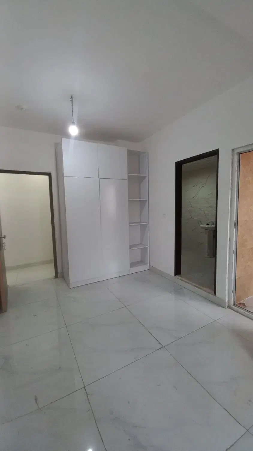 فروش واحد۱۱۰ متری و۱۸۰ متری چند قدمی مرکز شهر|فروش آپارتمان|رشت, سعدی (تختی)|دیوار