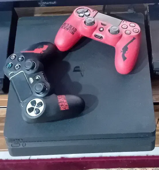 پی اس فور اسلیم1ترابایت|کنسول، بازی ویدئویی و آنلاین|نجفآباد, گلدشت|دیوار