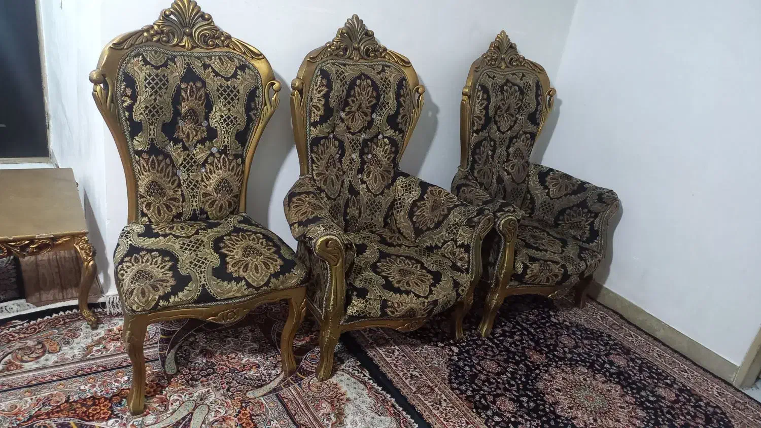 مبل سلطنتی|مبلمان خانگی و میز عسلی|بهارستان, |دیوار