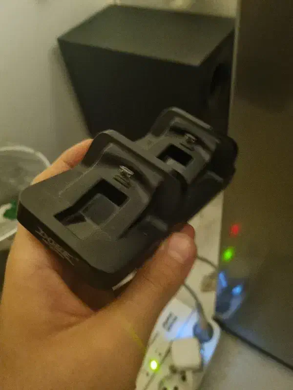 پایه شارژر دسته ps4|کنسول، بازی ویدئویی و آنلاین|قم, بلوار امین و ساحلی|دیوار