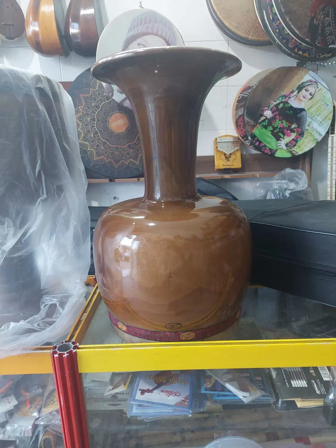 تنبک|سازهای سنتی|جهرم, |دیوار