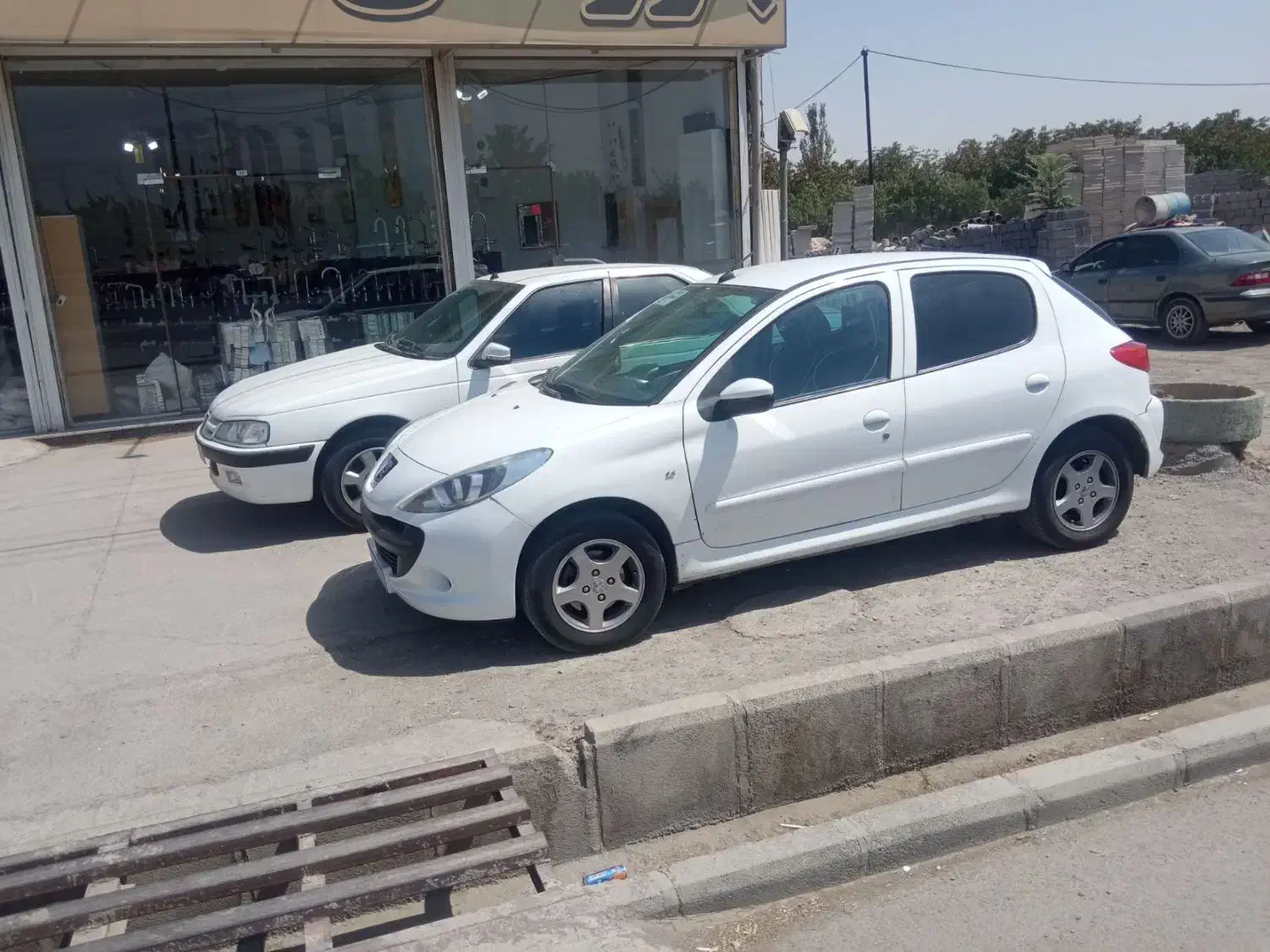 207 مدل 97|خودرو سواری و وانت|همدان, |دیوار