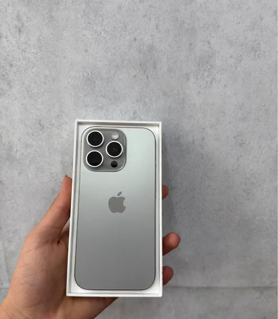 ایفون 16pro شرکتی|موبایل|اصفهان, احمدآباد|دیوار