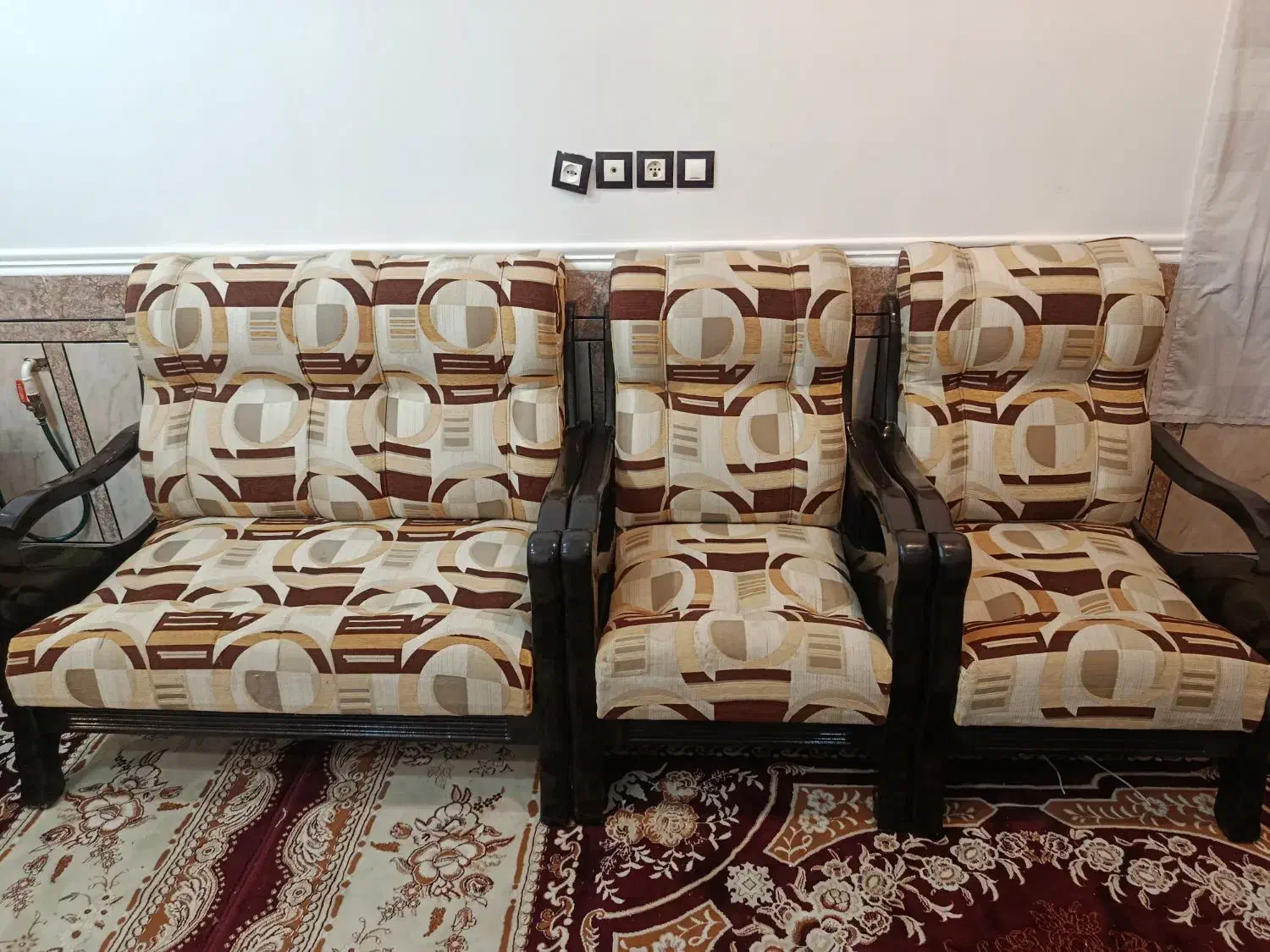 مبلمان|مبلمان خانگی و میز عسلی|سامان, |دیوار