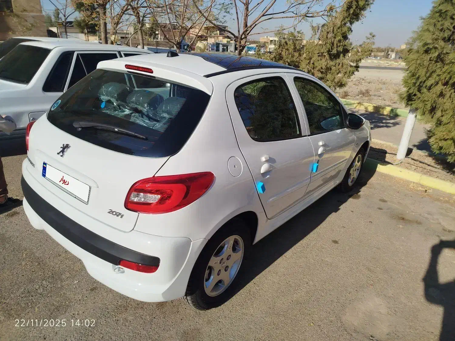 207 پانا صفر|خودرو سواری و وانت|کاشان, فین کوچک|دیوار