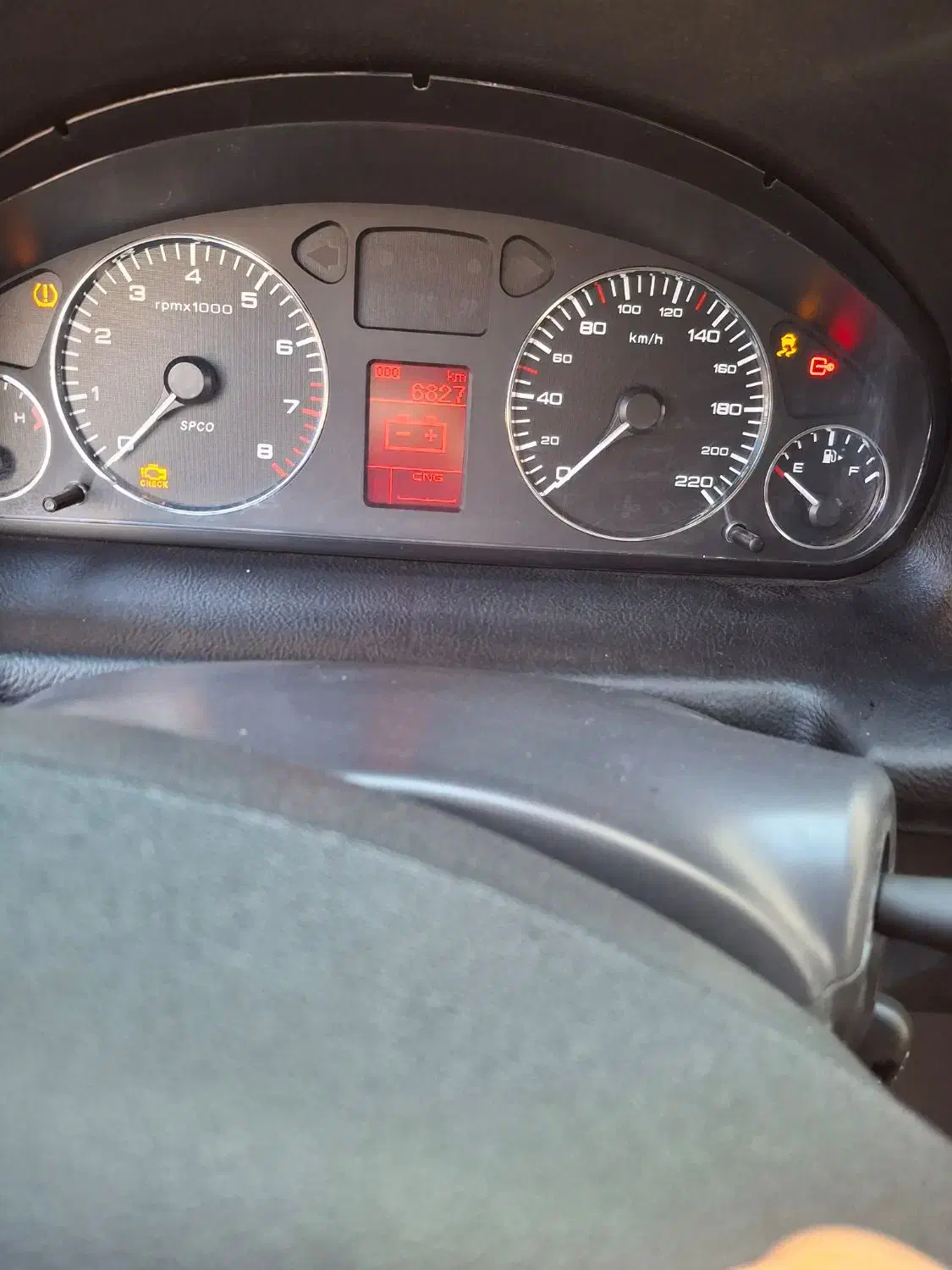 ماشین سالم اسپرت دارای رینگ و مانیتور|خودرو سواری و وانت|هشتگرد, تهران دشت|دیوار