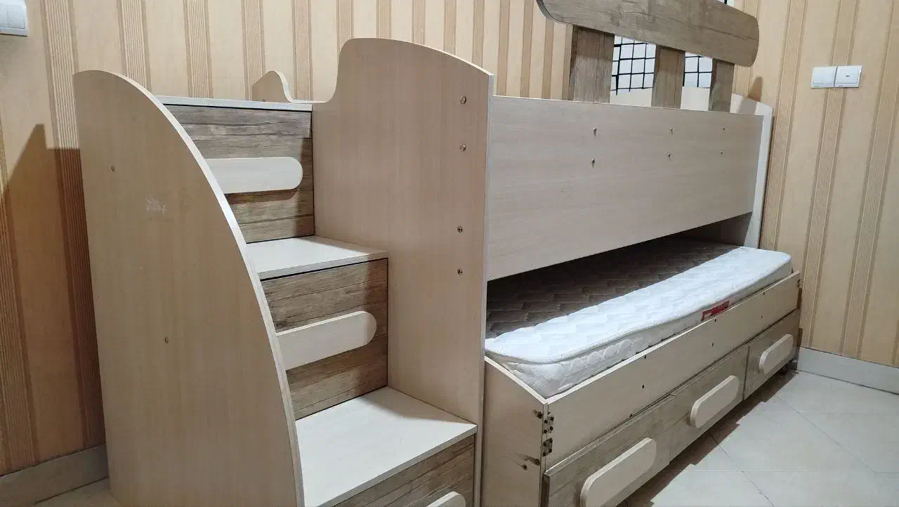 مبل راحتی،ناهارخوری ۴ نفره،تخت دونفره و تخت دوطبقه|مبلمان خانگی و میز عسلی|تهران, پردیسان|دیوار