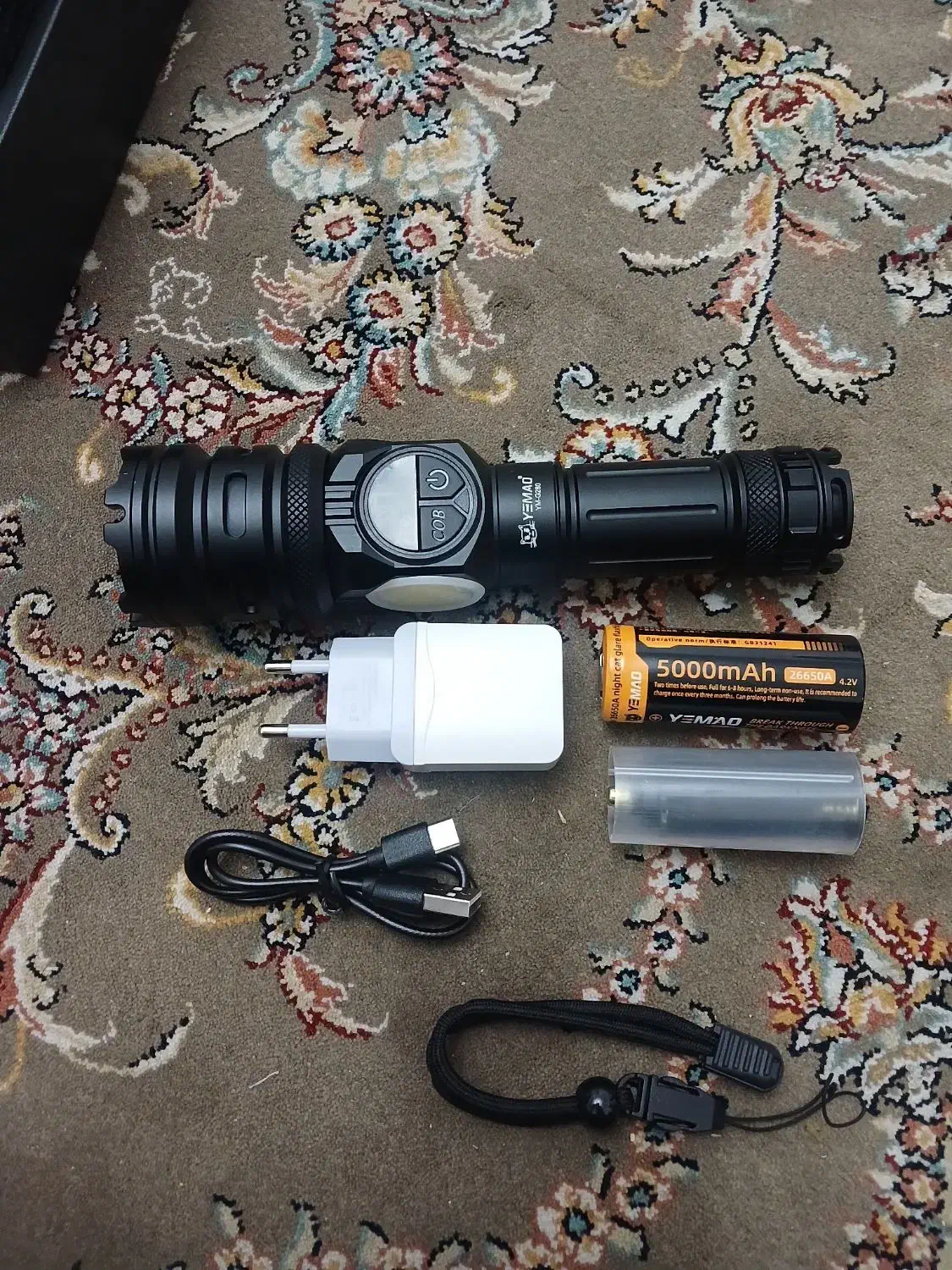 چراغ قوه قوی|کوهنوردی و کمپینگ|ری, دولتآباد|دیوار